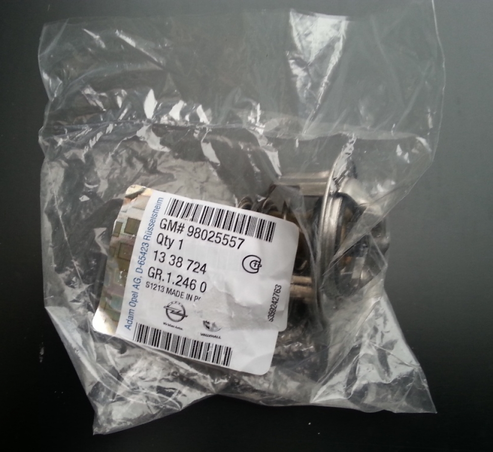 Termostat Opel Corsa C Y17DT si Y17DTL GM